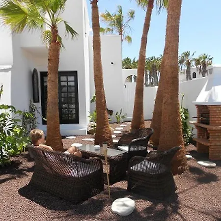 Διαμέρισμα Palm Garden